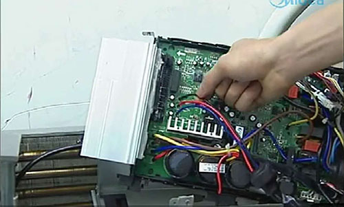 丹凤美的空调电话是多少